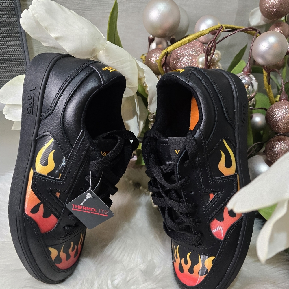 VANS Lowland Cc Lenticular Skate Shoes Size Mens8/Women9.5 Brand new